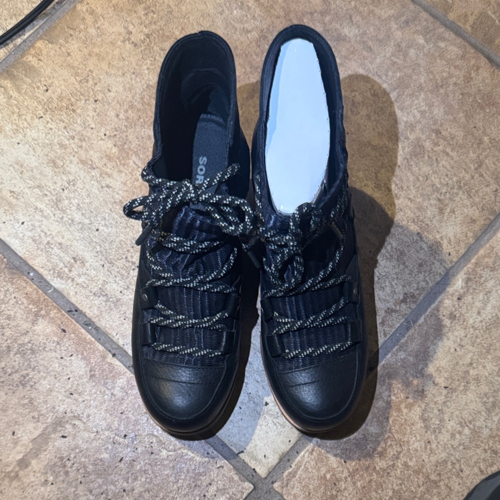 Sorel Black Lace Up Boots